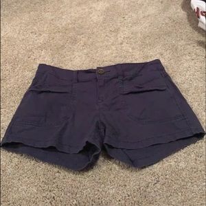 navy shorts